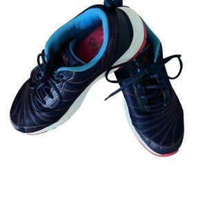 Ryka Women's Sneakers - Navy and Pink Sz9M